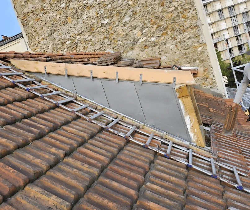 reparation fuite toiture Marseille